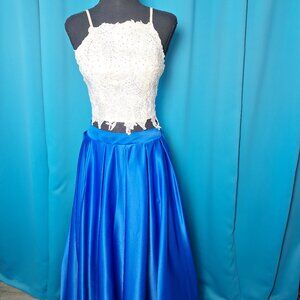 Two Piece Prom Dress Long Dress White-Blue Size 1/2
